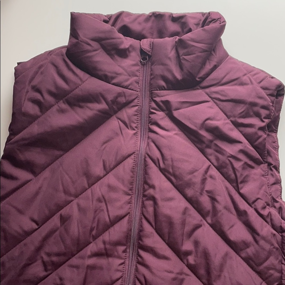 New York and Company quilted puffer vest